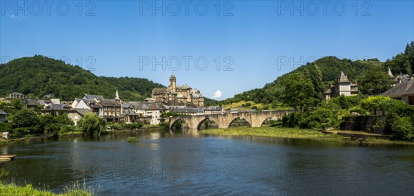 View on village of Estaing on river Lot