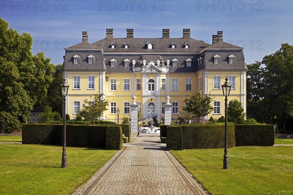 Schwarzenraben Castle