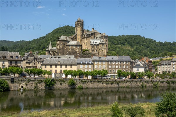 View on village of Estaing on river Lot