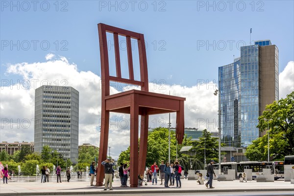 The Broken Chair by Daniel Berset