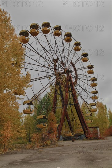 Ferris wheel