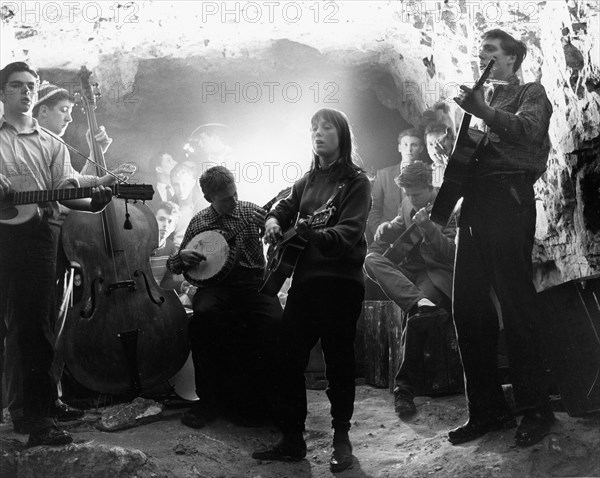 Band plays in Cave