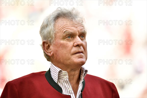 Former goalkeeper Sepp Maier