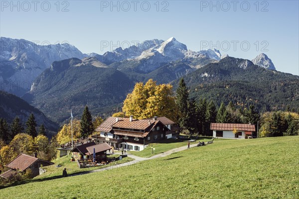 Mountain Inn Eckbauer with the Wetterstein range
