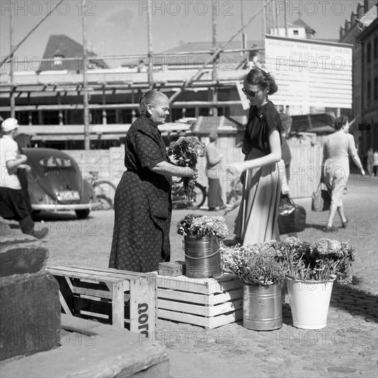 Flower seller