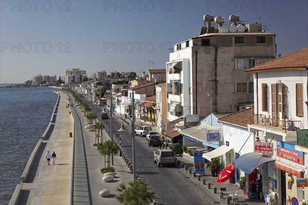 Foinikoudes-Promenade