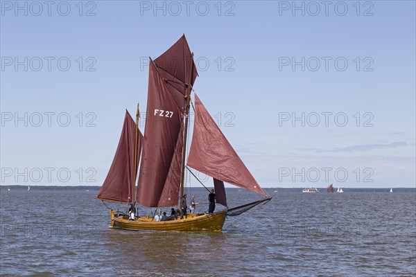 Zeesboot on Saaler Bodden