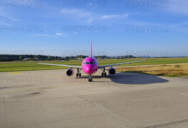 Airbus A320-232 from Wizz Air