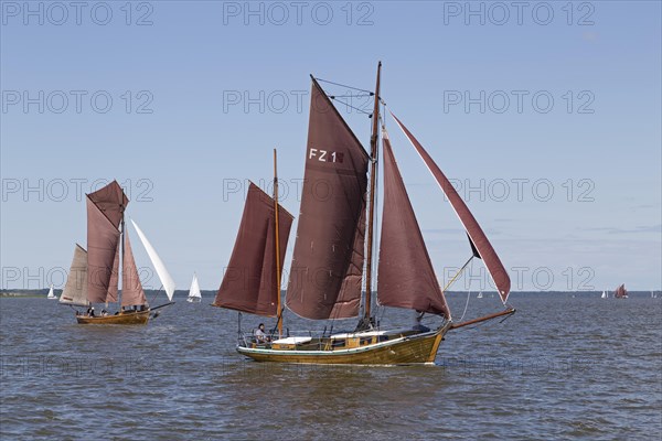 Zeesboots on Saaler Bodden