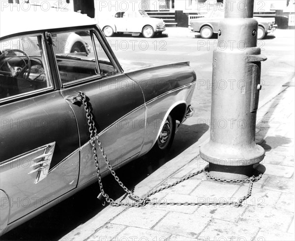 Chained Car