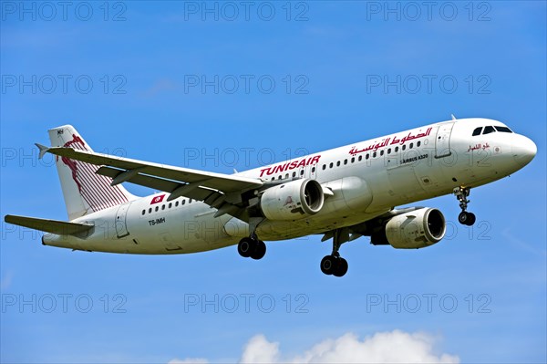 Tunisair Airbus A320-211 TS-IMH