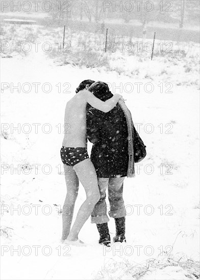 Couple in snow ca. 1970s