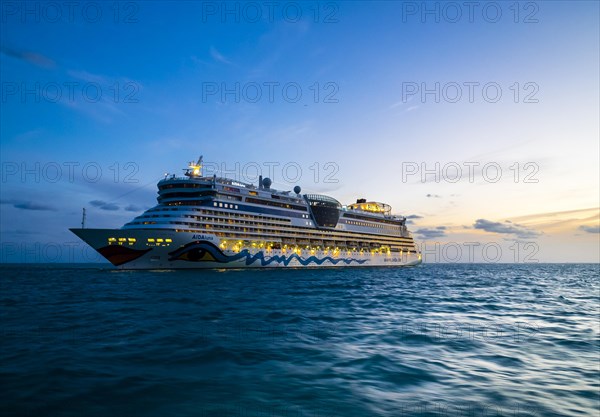 Cruise ship Aidaluna off the coast