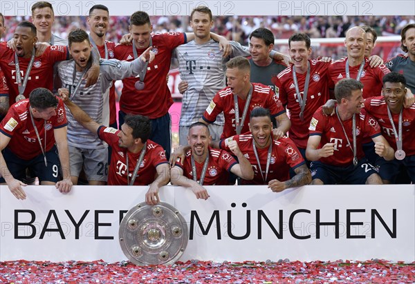 Team FC Bayern celebrates championship under Winner's Arch