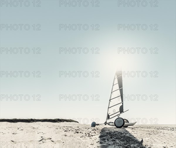 Beach sailer