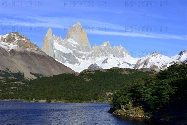 Laguna Capri with Cerro Fitz Roy in the morning light