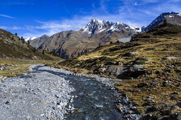 Riffler Bach and mountain peaks