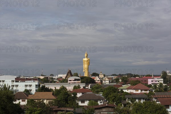 60m high gilded Buddha statue Luang Phaw Dto in Wat Burapha Phiram