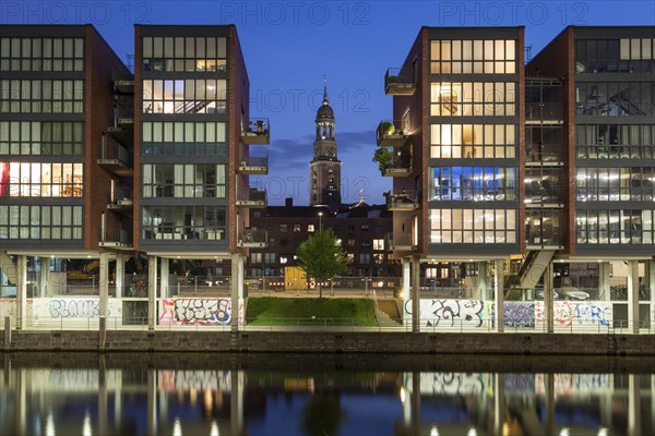 Refurbished warehouses at Alsterfleet