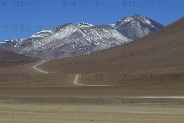 Piste on the Altiplano