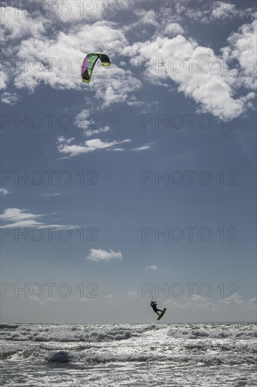 Kitesurfer