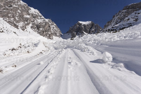 Avalanche cone