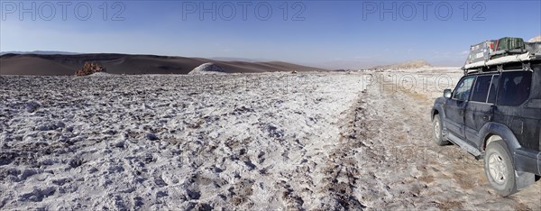 SUV in the Valley of the Moon