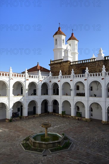 Courtyard with fountain