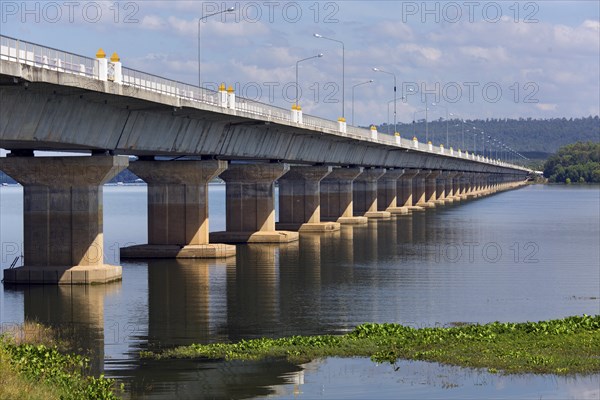 Thepsuda Bridge over Lam Pao