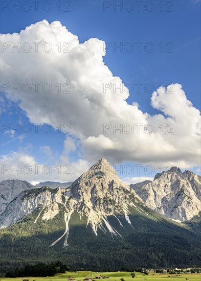 View of Ehrwalder Sonnenspitze