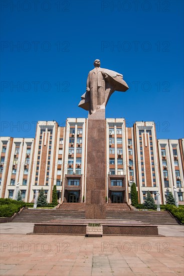 Transnistria parliament building with statue of Vladimir Lenin