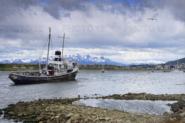 Shipwreck in the Beagle Canal