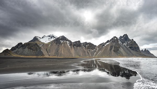 Water reflection