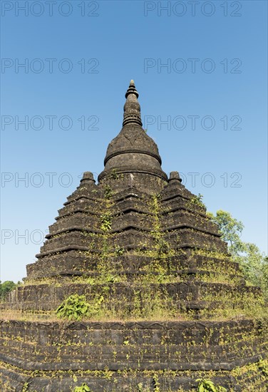 Mong Paung Shwe Gu Temple