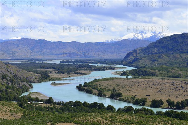 River landscape on the meandering Rio Baker