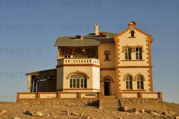 Decaying house of the mine manager of the former diamond town Kolmanskop