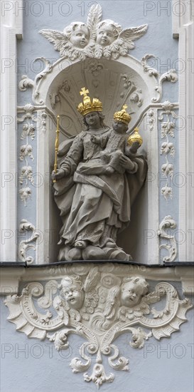 Saint sculpture virgin Mary with baby Jesus with golden crowns and scepter