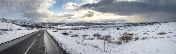 Road from Seyoisfjorour to Egilsstaoir