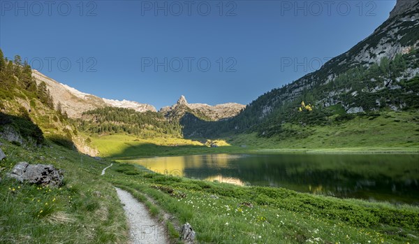 Path around the lake Funtensee