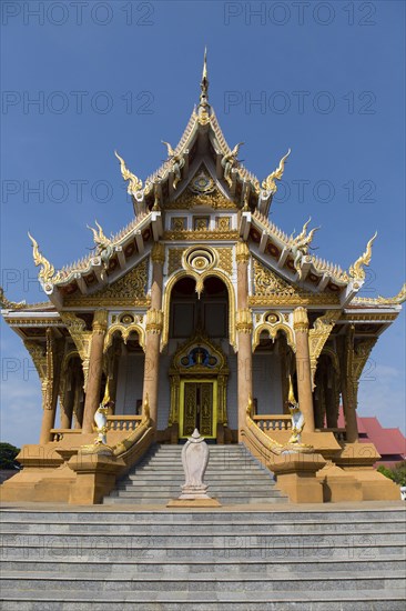 Saint Bot of Wat Pa Saeng Arun