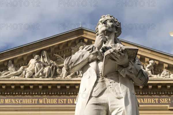 Schiller Monument in front of Hessian National Theatre