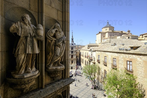 View from the monastery on two statues and Plaza Ayuntamiento