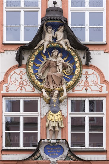 Stucco on the facade of the house