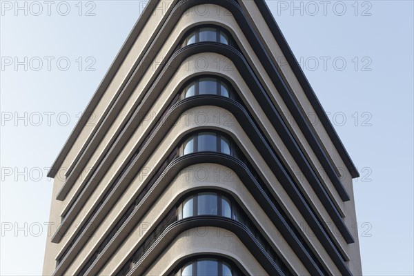 Triangular office tower