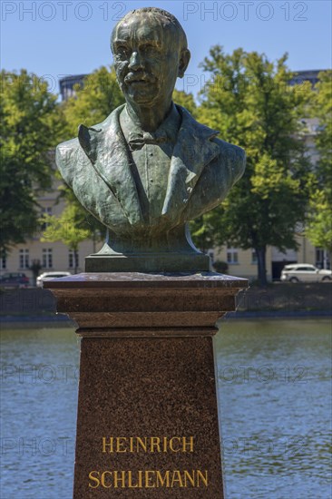 Bust of Heinrich Schliemann