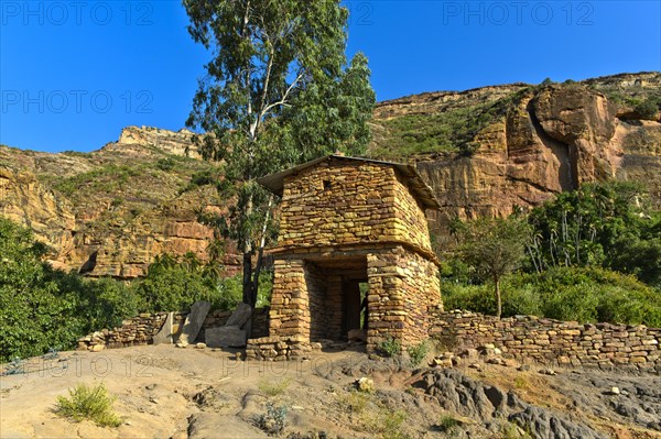 Entrance to the rock church Maryam Papasetti