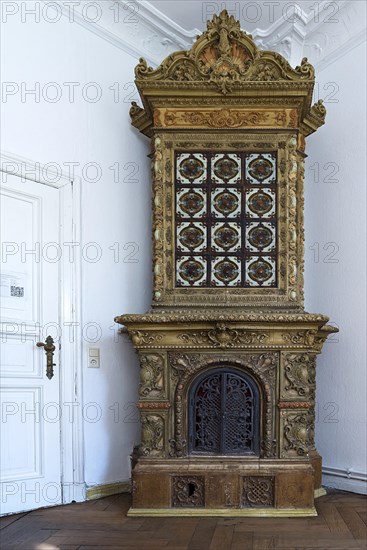 Tiled stove around 1880 in an apartment in an old building