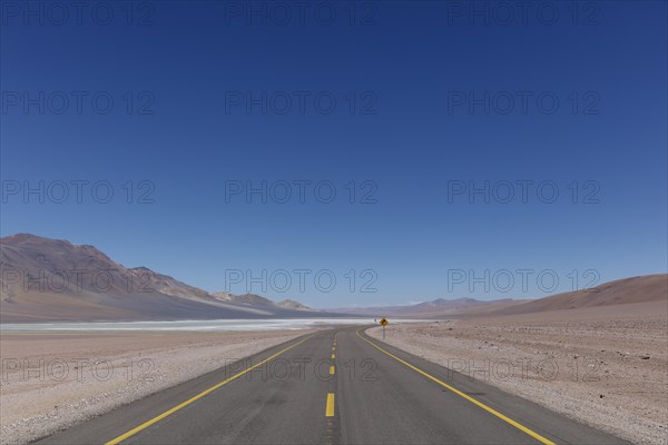 Road leads through Altiplano
