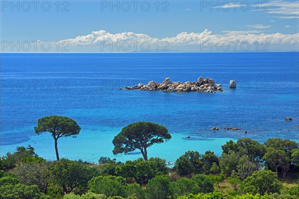 Bay of Palombaggia with turquoise blue sea