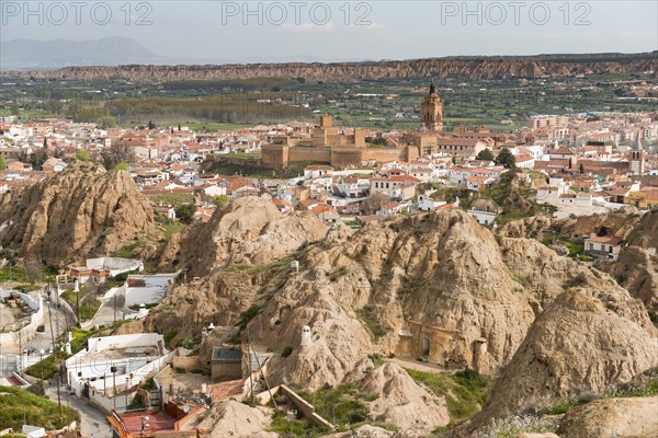 Troglodytos cave district